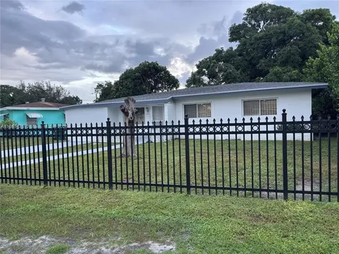 13041 NW 17th Court Miami FL 33167
