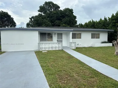 13041 NW 17th Court Miami FL 33167