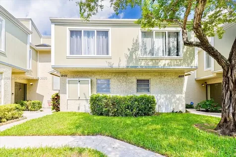 8105 Lagos De Campo Boulevard Tamarac FL 33321