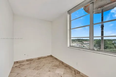 2025 NE 164th Street North Miami Beach FL 33162