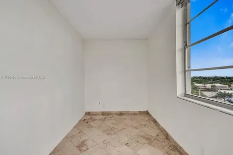 2025 NE 164th Street North Miami Beach FL 33162