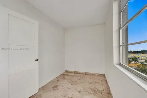 2025 NE 164th Street North Miami Beach FL 33162