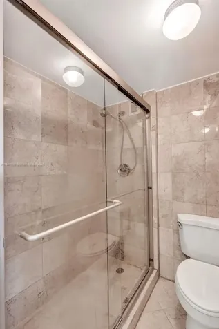 2025 NE 164th Street North Miami Beach FL 33162