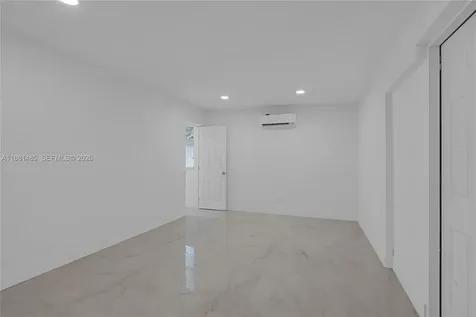 2960 NW 165th Street Miami Gardens FL 33054