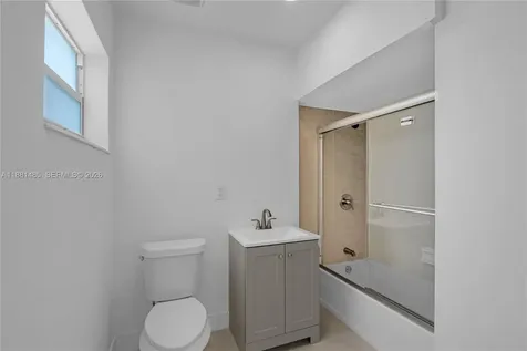 2960 NW 165th Street Miami Gardens FL 33054