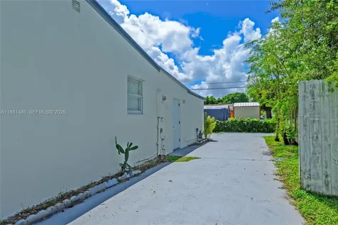 2960 NW 165th Street Miami Gardens FL 33054