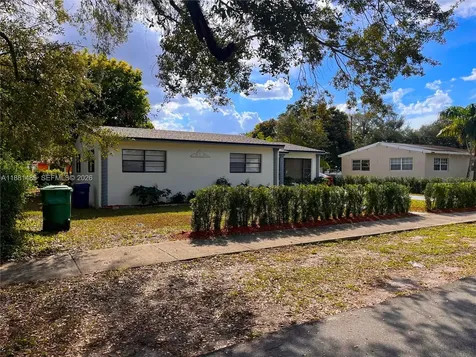 2960 NW 165th Street Miami Gardens FL 33054