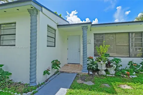 2960 NW 165th Street Miami Gardens FL 33054