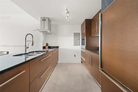 495 Brickell Avenue Miami FL 33131
