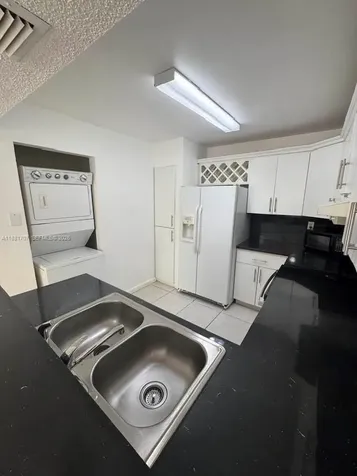 15480 SW 82nd Lane Miami FL 33193