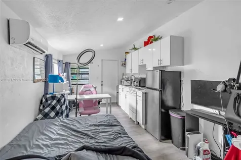 3380 NW 8th Place Lauderhill FL 33311