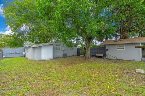 3380 NW 8th Place Lauderhill FL 33311