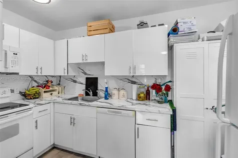 3380 NW 8th Place Lauderhill FL 33311