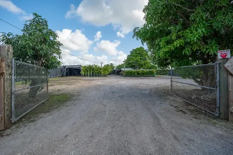 20750 SW 256 Street Homestead FL 33031