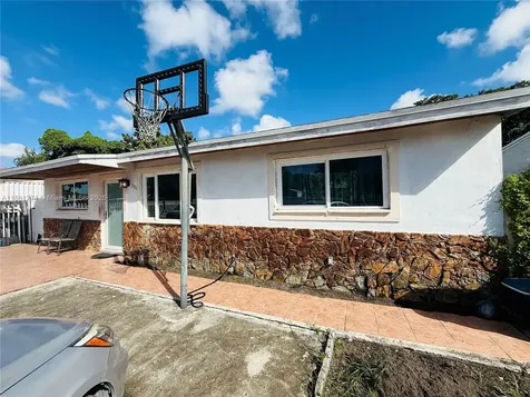 3171 NW 133rd Street Opa-Locka FL 33054