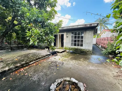 3171 NW 133rd Street Opa-Locka FL 33054