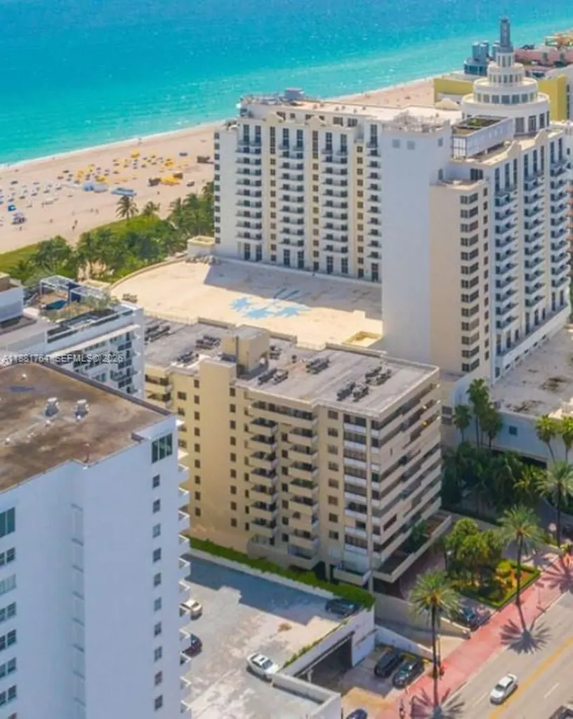 1621 Collins Avenue Miami Beach FL 33139