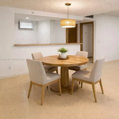 1621 Collins Avenue Miami Beach FL 33139