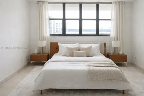 1621 Collins Avenue Miami Beach FL 33139