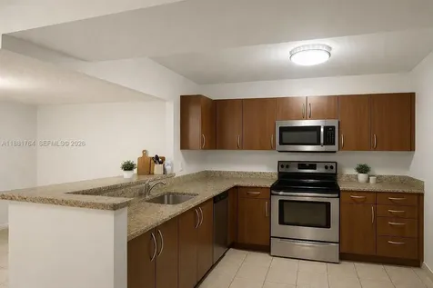 1621 Collins Avenue Miami Beach FL 33139