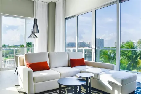 4010 S Ocean Drive Hollywood FL 33019