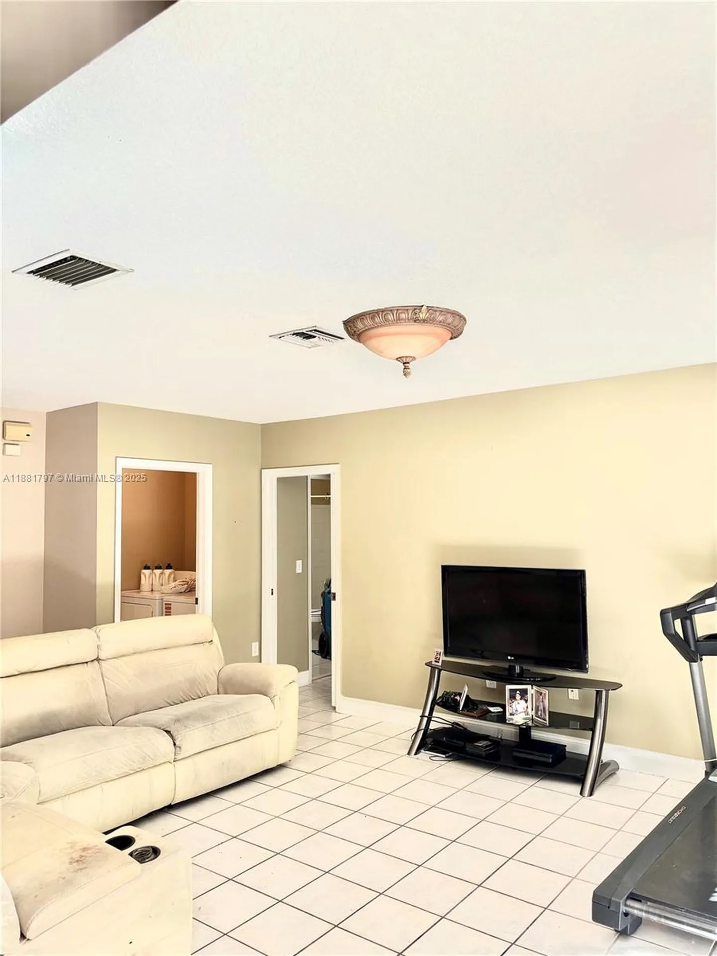 306 NW 115th Way Coral Springs FL 33071