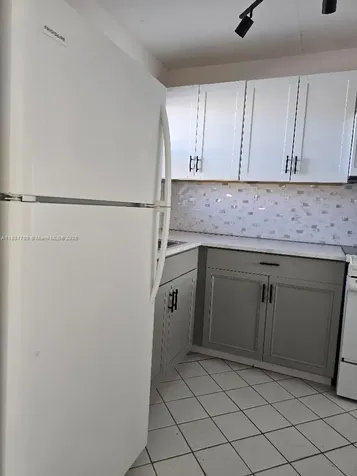 2831 E Sunrise Lakes Drive Sunrise FL 33322