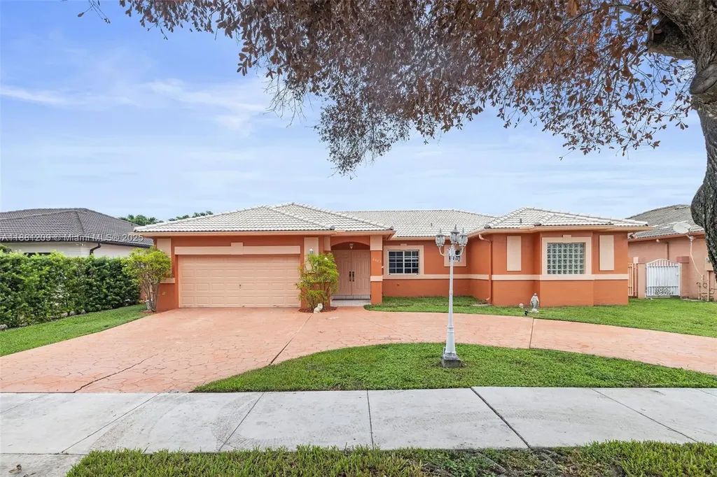 8883 NW 174th Terrace Hialeah FL 33018