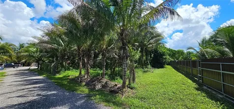 15351 SW 194th Avenue Miami FL 33187