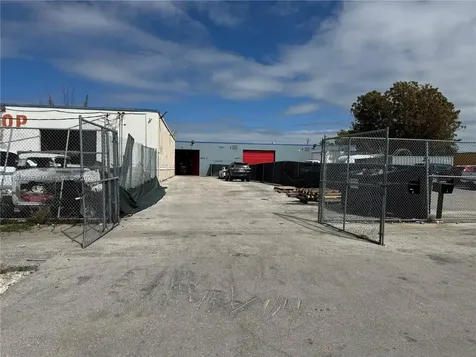 Miami FL 33147