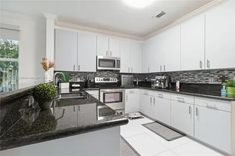 11257 NW 78th Street Doral FL 33178