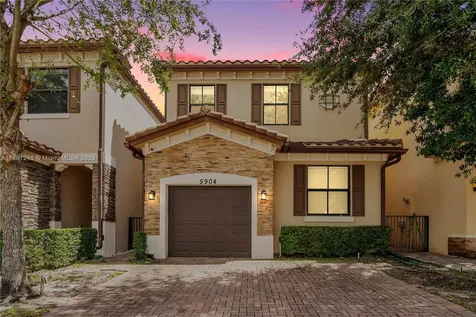 5904 NW 46th Lane Tamarac FL 33319