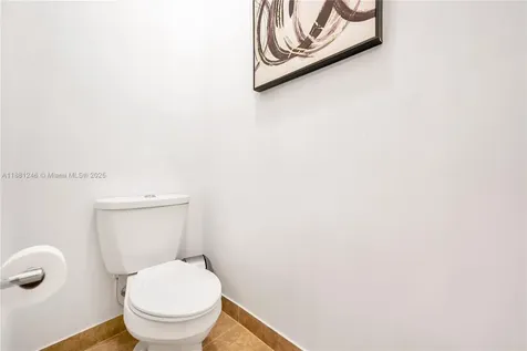 5904 NW 46th Lane Tamarac FL 33319