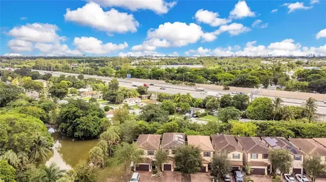 5904 NW 46th Lane Tamarac FL 33319