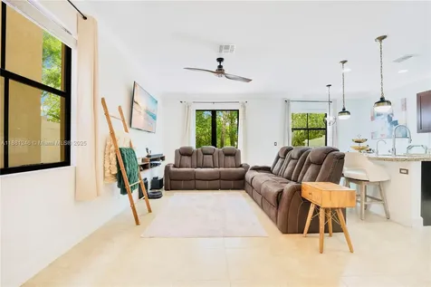 5904 NW 46th Lane Tamarac FL 33319