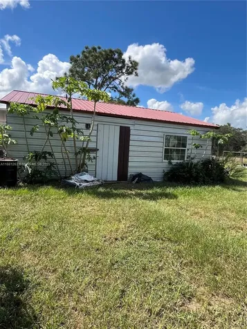 105 Farrer Road Frostproof FL 33843