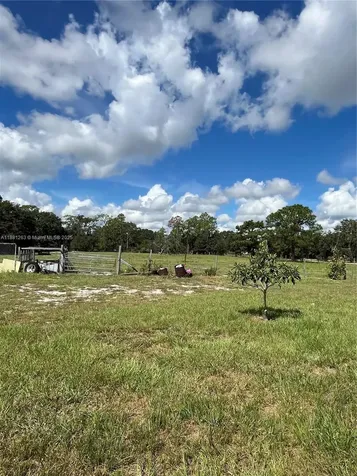 105 Farrer Road Frostproof FL 33843