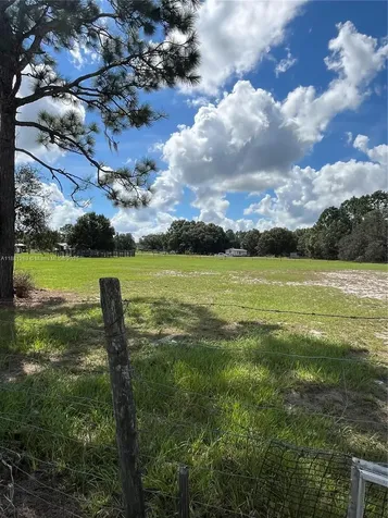 105 Farrer Road Frostproof FL 33843