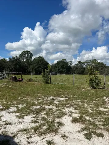 105 Farrer Road Frostproof FL 33843