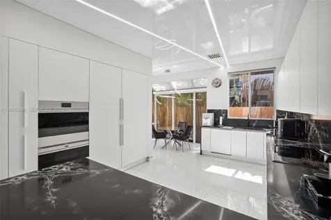 3710 NE 208th Terrace Aventura FL 33180