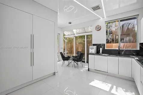 3710 NE 208th Terrace Aventura FL 33180