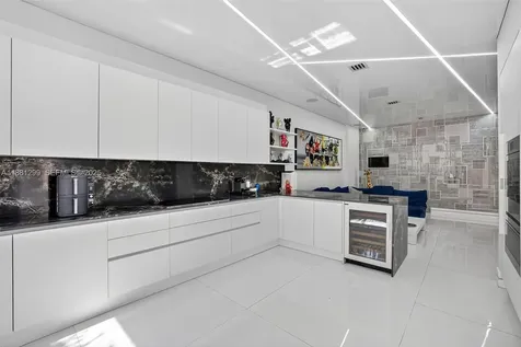3710 NE 208th Terrace Aventura FL 33180