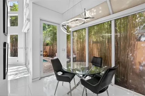 3710 NE 208th Terrace Aventura FL 33180