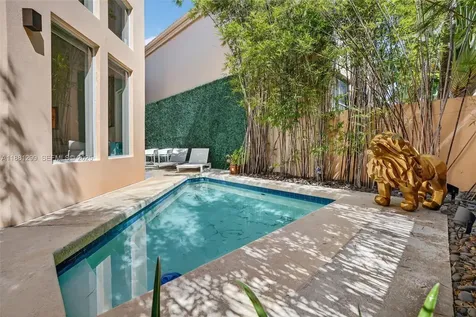 3710 NE 208th Terrace Aventura FL 33180