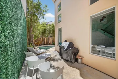 3710 NE 208th Terrace Aventura FL 33180