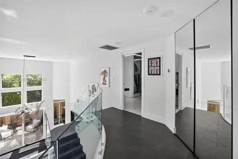 3710 NE 208th Terrace Aventura FL 33180