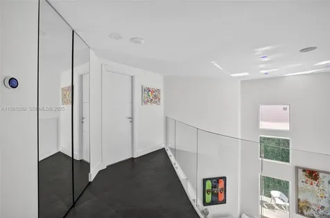 3710 NE 208th Terrace Aventura FL 33180