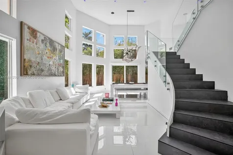 3710 NE 208th Terrace Aventura FL 33180