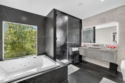 3710 NE 208th Terrace Aventura FL 33180