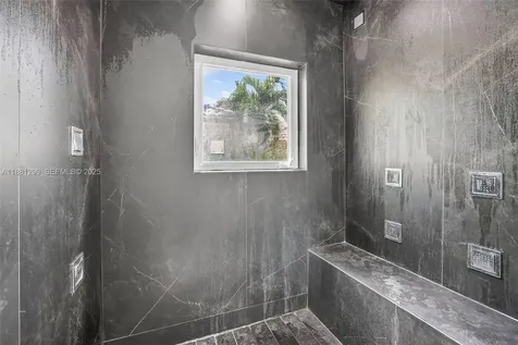 3710 NE 208th Terrace Aventura FL 33180